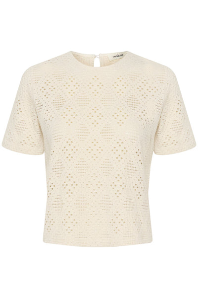 The trend for a crochet knit continues into A/W24 with SiL's Tala Tee. Definitely posher than a regular Tee, this sweet little cream-coloured top has a round neck, short sleeves and a back button fastening at the neck.