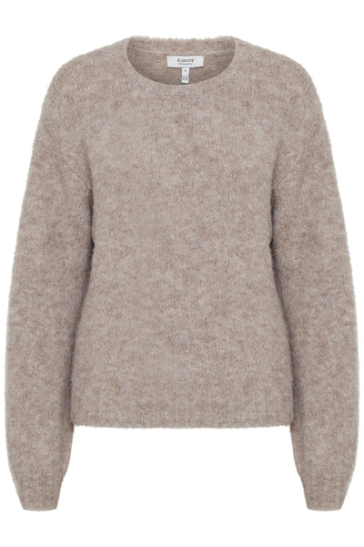 Experience the luxurious comfort of the B Young Miller Jumper in Hummus Melange. Made with a fuzzy fine knit, this perfect neutral jumper is the ultimate statement piece for layering. Stylish and cosy, it's the ideal addition to any wardrobe.



Made of 64% polyester, 28% acrylic, 5% wool, 3% alpaca, machine wash 30 and air dry where possible, reshape while wet