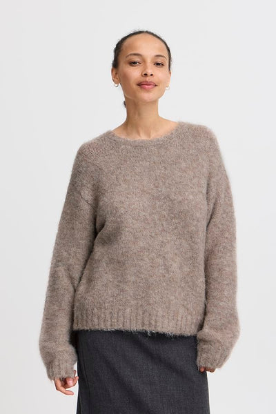 Experience the luxurious comfort of the B Young Miller Jumper in Hummus Melange. Made with a fuzzy fine knit, this perfect neutral jumper is the ultimate statement piece for layering. Stylish and cosy, it's the ideal addition to any wardrobe.



Made of 64% polyester, 28% acrylic, 5% wool, 3% alpaca, machine wash 30 and air dry where possible, reshape while wet
